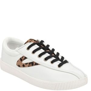 Tretorn Women's NYLITE Ivory/Leopard Size 9